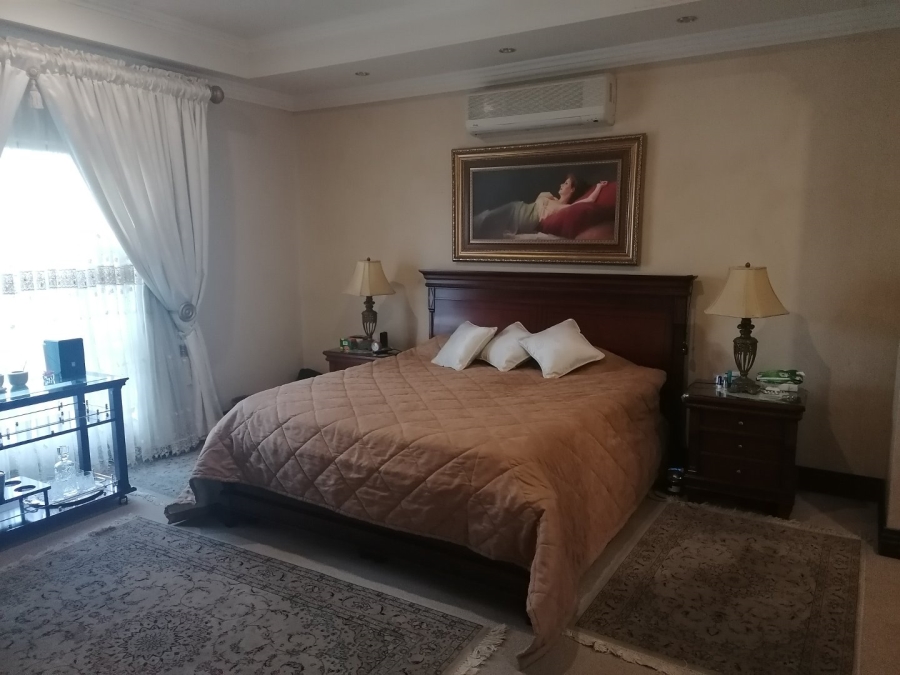 5 Bedroom Property for Sale in Doringkruin North West